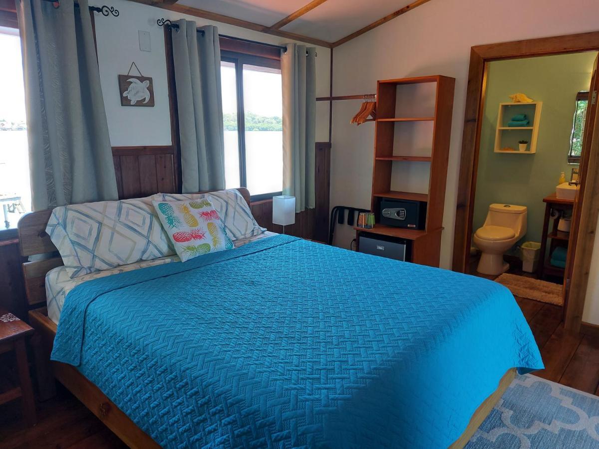 The Sunsetter Bed & Breakfast Bocas Town Kültér fotó