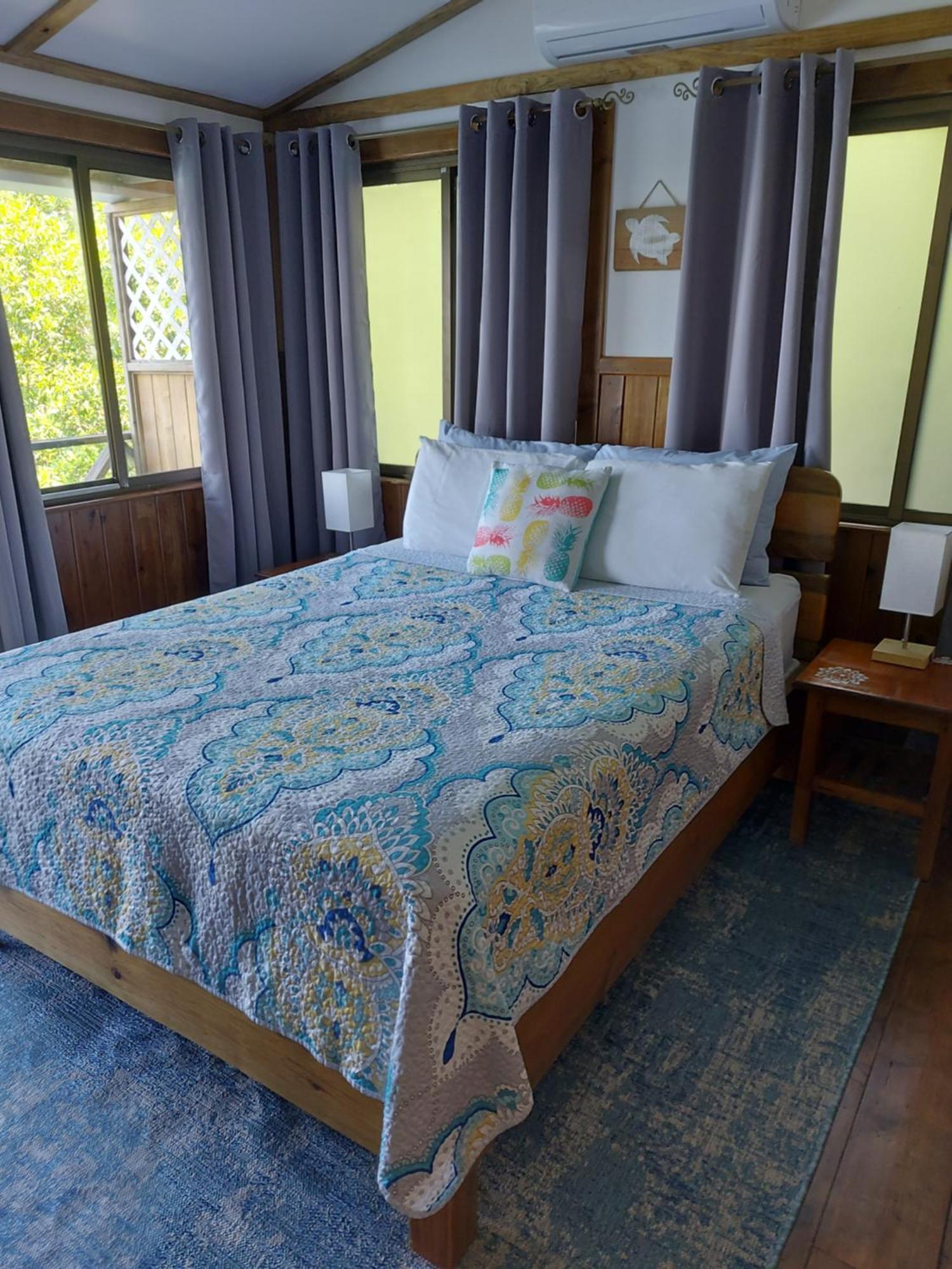 The Sunsetter Bed & Breakfast Bocas Town Kültér fotó