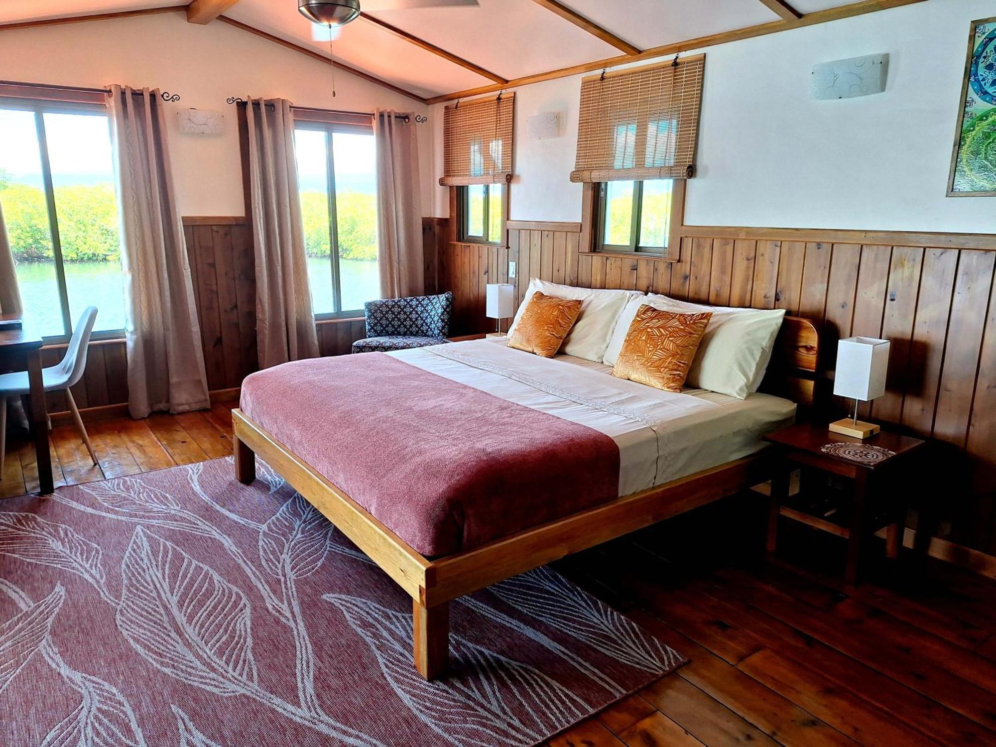 The Sunsetter Bed & Breakfast Bocas Town Kültér fotó